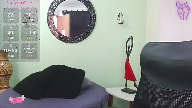 Sofia Franco  online show from March 2025 06:11:02 PM