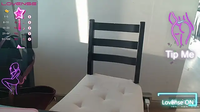 Snapshot of Thepanthera chatting on March 2025 04:44:02 PM Thepanthera online show from March 2025 04:44:02 PM