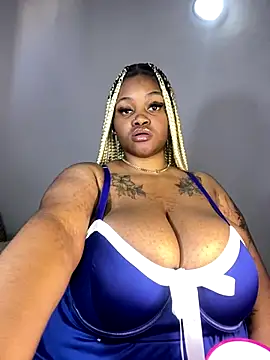 Yung-Missy online show from December 2024 06:04:02 AM