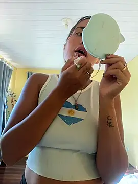 Snapshot of fenixgre chatting on March 2026 06:30:01 PM fenixgre online show from March 2026 06:30:01 PM