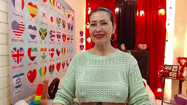 Snapshot of Sarah_teiku chatting on January 2025 12:59:01 AM Sarah teiku online show from January 2025 12:59:01 AM