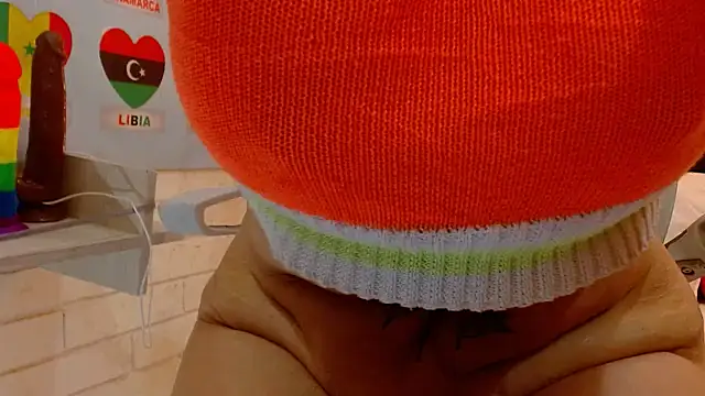 Snapshot of Sarah_teiku chatting on March 2025 12:54:02 AM Sarah teiku online show from March 2025 12:54:02 AM