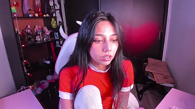 amber yull online show from February 2026 02:07:02 AM