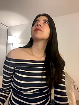 saori 10 online show from October 2025 06:00:01 AM