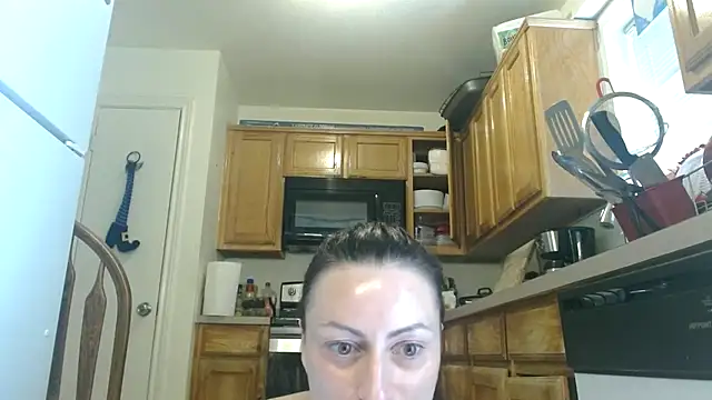 Snapshot of DiamondMonroeXo chatting on September 2025 03:45:01 PM DiamondMonroeXo online show from September 2025 03:45:01 PM