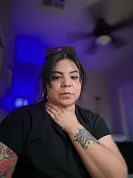 Snapshot of kimmiakiss22 chatting on February 2025 12:32:01 AM kimmiakiss22 online show from February 2025 12:32:01 AM