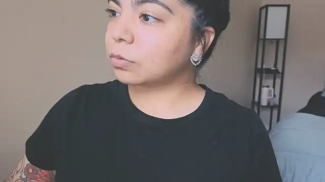 Snapshot of kimmiakiss22 chatting on March 2025 08:21:01 PM kimmiakiss22 online show from March 2025 08:21:01 PM