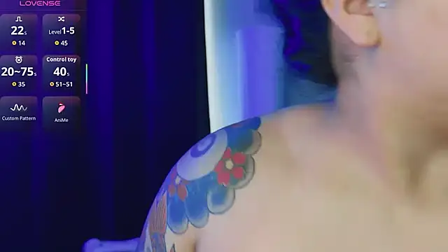 Snapshot of kimmiakiss22 chatting on September 2025 10:33:02 PM kimmiakiss22 online show from September 2025 10:33:02 PM