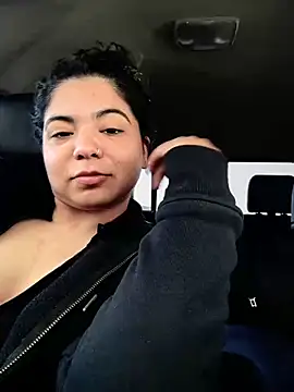 Snapshot of kimmiakiss22 chatting on October 2025 10:21:01 PM kimmiakiss22 online show from October 2025 10:21:01 PM