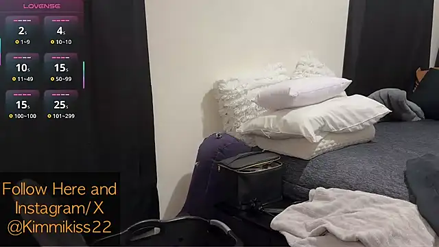 Snapshot of kimmiakiss22 chatting on November 2025 11:40:01 PM kimmiakiss22 online show from November 2025 11:40:01 PM