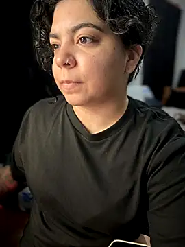 Snapshot of kimmiakiss22 chatting on November 2025 06:34:02 PM kimmiakiss22 online show from November 2025 06:34:02 PM