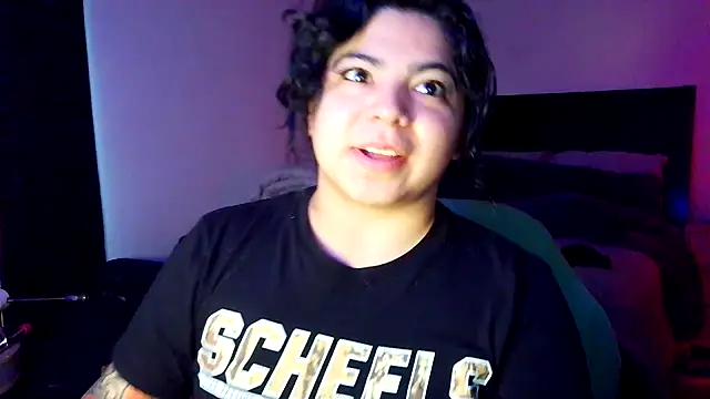 Snapshot of kimmiakiss22 chatting on November 2025 10:02:01 PM kimmiakiss22 online show from November 2025 10:02:01 PM