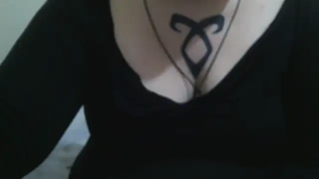 Snapshot of Lolabeluccia_xh_ chatting on November 2025 07:19:02 AM Lolabeluccia xh online show from November 2025 07:19:02 AM