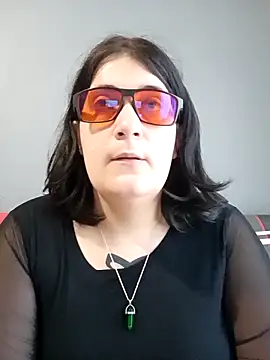 Snapshot of Lolabeluccia_xh_ chatting on April 2026 06:07:02 AM Lolabeluccia xh online show from April 2026 06:07:02 AM