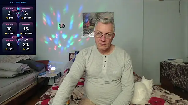 Snapshot of sexman181166 chatting on February 2025 07:49:01 PM sexman181166 online show from February 2025 07:49:01 PM