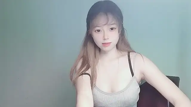 Snapshot of VaerySaenz chatting on January 2025 03:41:02 AM VaerySaenz online show from January 2025 03:41:02 AM