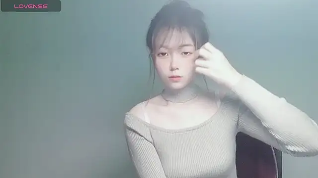 Snapshot of VaerySaenz chatting on January 2025 07:38:02 AM VaerySaenz online show from January 2025 07:38:02 AM