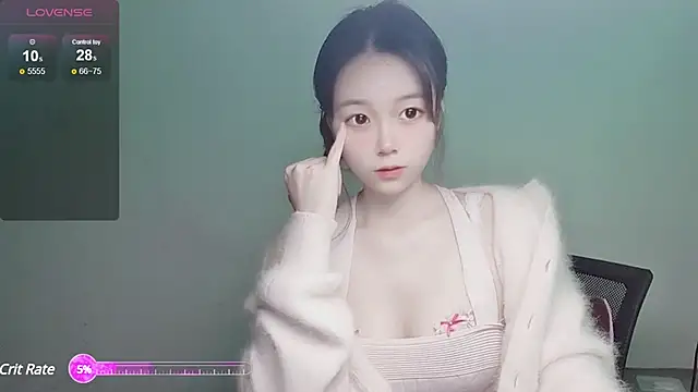 Snapshot of VaerySaenz chatting on February 2025 01:36:01 AM VaerySaenz online show from February 2025 01:36:01 AM