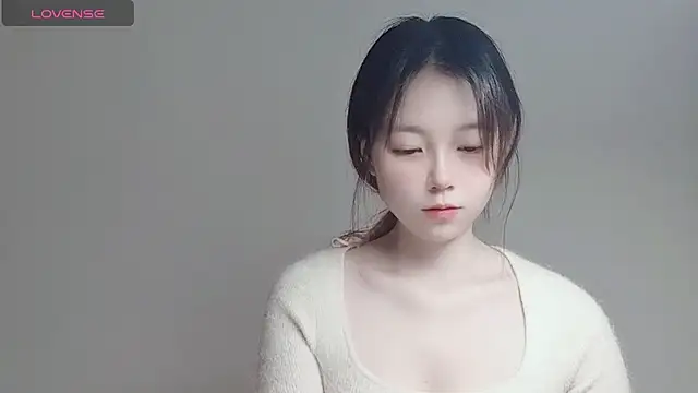 Snapshot of VaerySaenz chatting on March 2025 05:28:01 AM VaerySaenz online show from March 2025 05:28:01 AM