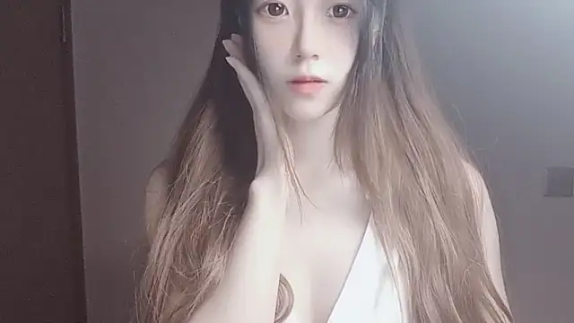 Snapshot of VaerySaenz chatting on September 2025 12:40:02 PM VaerySaenz online show from September 2025 12:40:02 PM