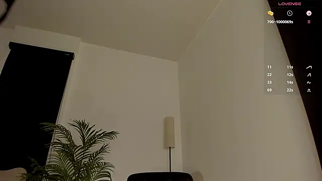 Snapshot of KendallRiseX chatting on February 2025 12:08:02 PM KendallRiseX online show from February 2025 12:08:02 PM