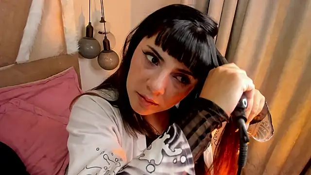 xhinata hyugax online show from March 2026 12:48:01 AM