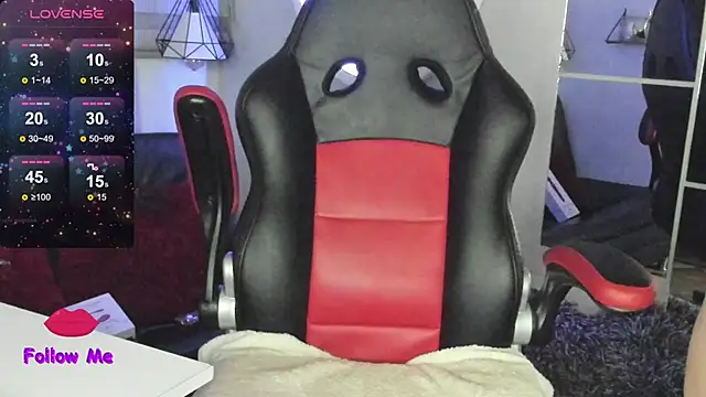 natasha logan  online show from October 2025 04:10:01 AM