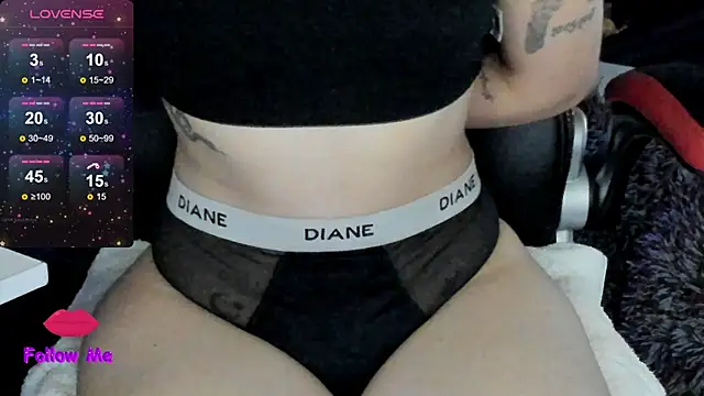 natasha logan  online show from November 2025 04:12:01 AM