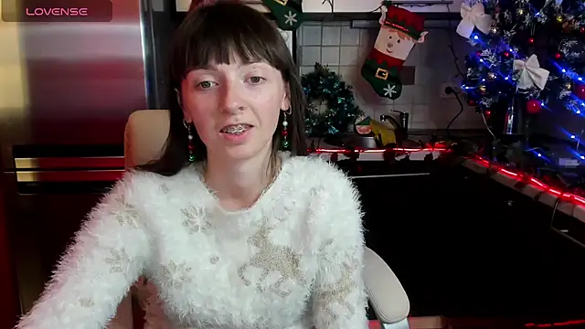 Snapshot of TayanaJons chatting on December 2024 07:31:01 AM TayanaJons online show from December 2024 07:31:01 AM