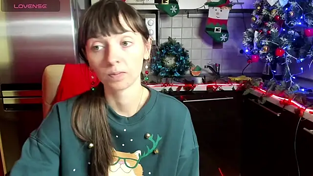 Snapshot of TayanaJons chatting on January 2025 10:57:01 AM TayanaJons online show from January 2025 10:57:01 AM