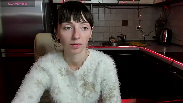 Snapshot of TayanaJons chatting on January 2025 07:39:01 AM TayanaJons online show from January 2025 07:39:01 AM