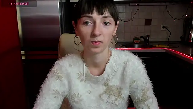 Snapshot of TayanaJons chatting on January 2025 07:48:02 AM TayanaJons online show from January 2025 07:48:02 AM