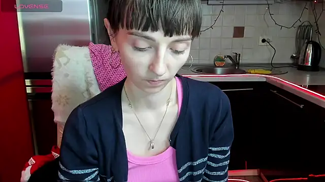 Snapshot of TayanaJons chatting on January 2025 10:59:01 AM TayanaJons online show from January 2025 10:59:01 AM