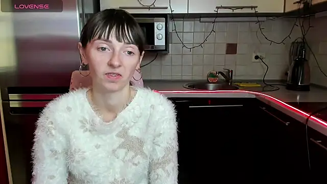 Snapshot of TayanaJons chatting on January 2025 07:46:02 AM TayanaJons online show from January 2025 07:46:02 AM