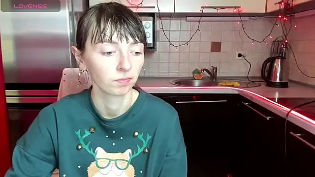 Snapshot of TayanaJons chatting on January 2025 07:37:01 AM TayanaJons online show from January 2025 07:37:01 AM