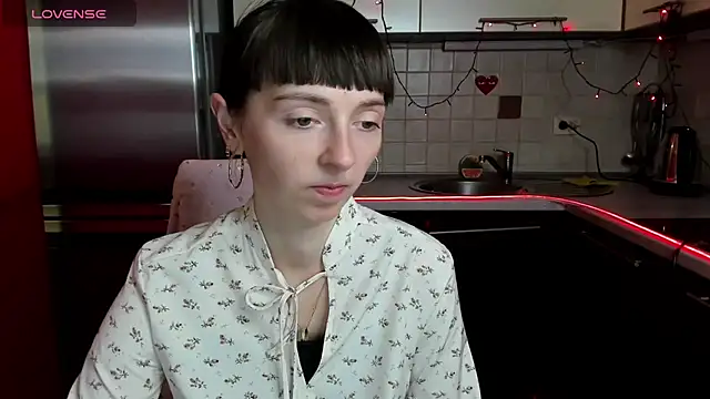 Snapshot of TayanaJons chatting on January 2025 07:53:02 AM TayanaJons online show from January 2025 07:53:02 AM