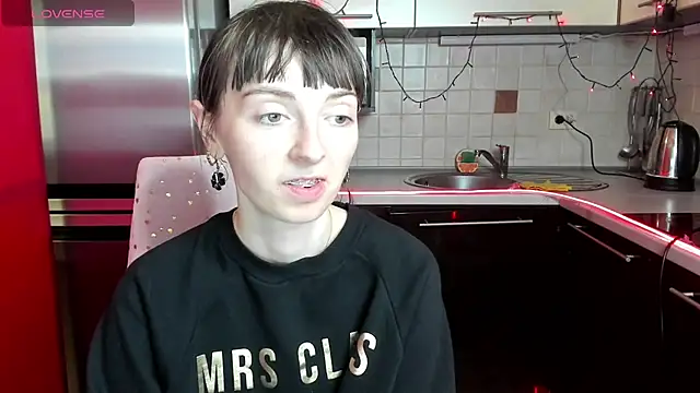 Snapshot of TayanaJons chatting on January 2025 07:46:02 AM TayanaJons online show from January 2025 07:46:02 AM