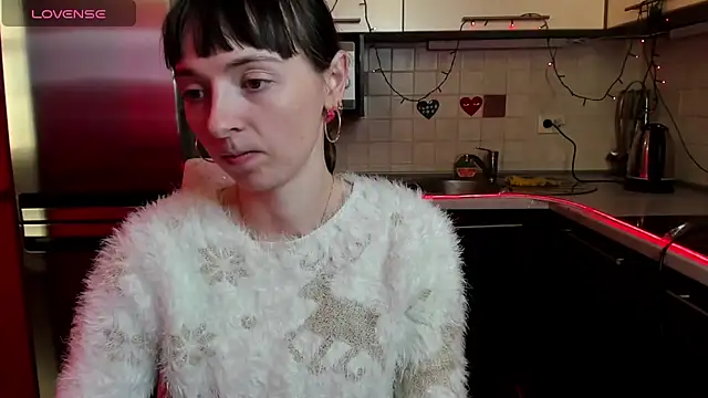 Snapshot of TayanaJons chatting on February 2025 08:07:02 AM TayanaJons online show from February 2025 08:07:02 AM