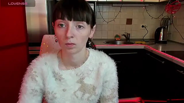 Snapshot of TayanaJons chatting on February 2025 07:45:02 AM TayanaJons online show from February 2025 07:45:02 AM