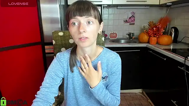 Snapshot of TayanaJons chatting on September 2025 07:12:01 AM TayanaJons online show from September 2025 07:12:01 AM