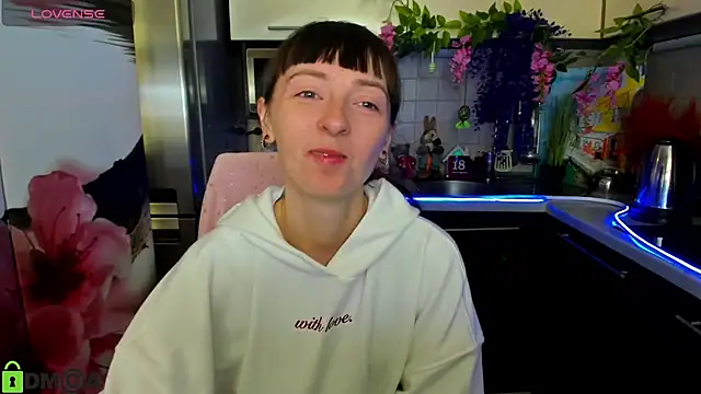 TayanaJons online show from April 2026 07:20:01 AM