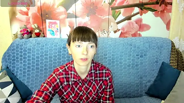 TayanaJons online show from June 2026 07:44:01 AM