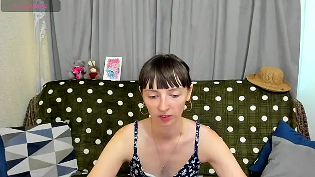TayanaJons online show from July 2026 07:37:01 AM
