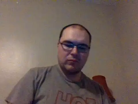 Snapshot of zman237 chatting on October 2025 02:13:01 AM zman237 online show from October 2025 02:13:01 AM
