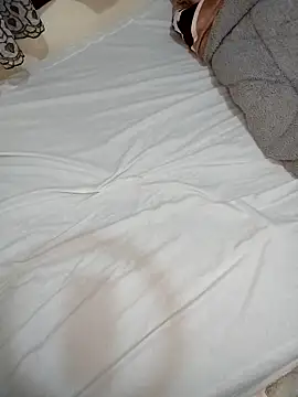 sweet vee42 online show from February 2025 01:11:01 AM