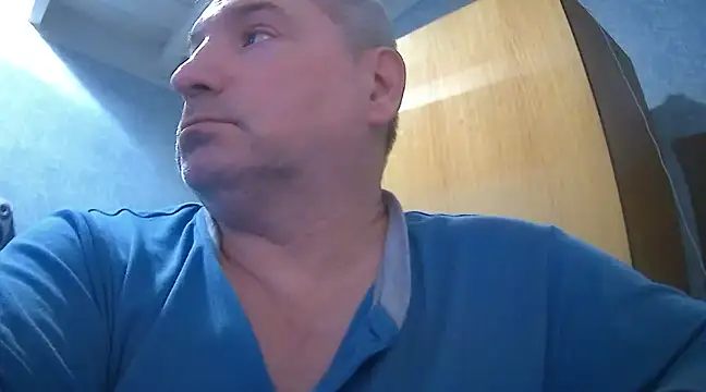 GYurmoka70 online show from December 2024 06:40:01 PM