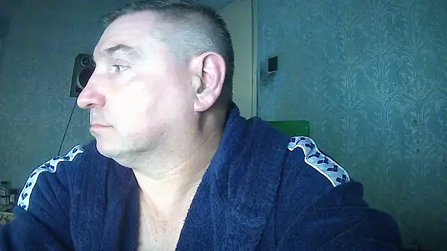 GYurmoka70 online show from January 2026 08:44:01 PM