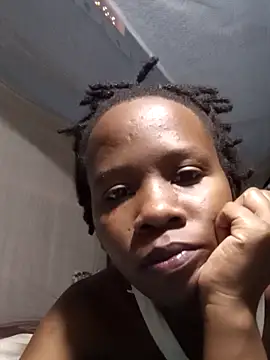 Snapshot of Queentesi chatting on February 2025 09:41:01 AM Queentesi online show from February 2025 09:41:01 AM