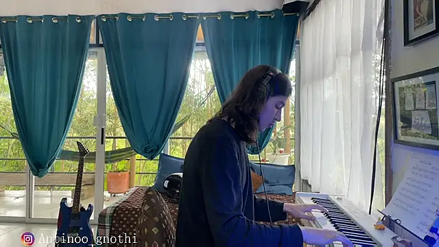 Snapshot of Antinoo_Gnothi chatting on December 2024 05:20:02 PM Antinoo Gnothi online show from December 2024 05:20:02 PM