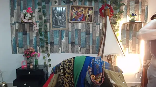 KarimaSarabe online show from November 2025 09:00:02 PM